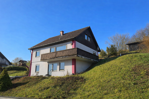 Foto - Haus zum Kaufen in Wartmannsroth 210.000,00 € 158 m²