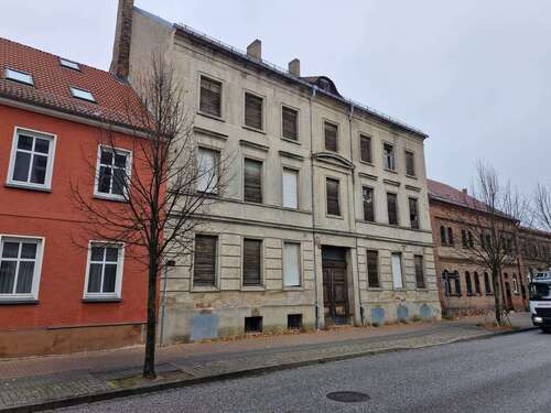 Foto - Haus zum Kaufen in Luckenwalde 450.000,00 € 711 m²