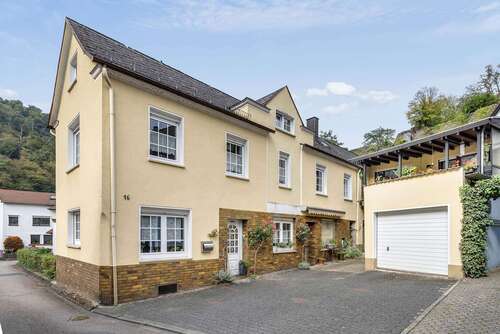 Foto - Haus zum Kaufen in Neuwied Altwied 198.000,00 € 131 m²