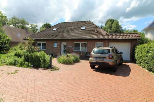 Foto - Haus zum Kaufen in Westoverledingen 315.000,00 € 195 m²