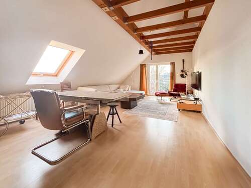 Foto - Wohnung zum Kaufen in Wiesbaden Biebrich 362.000,00 € 95.9 m²