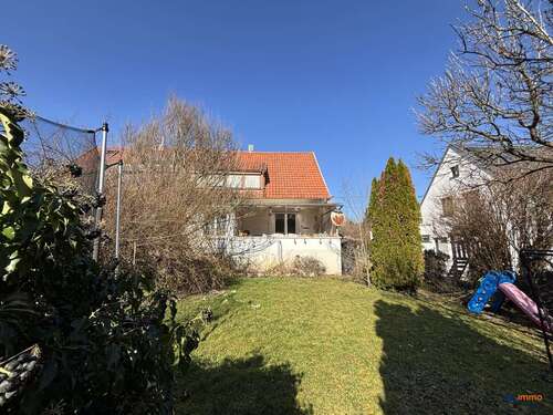 Foto - Haus zum Kaufen in Stuttgart Vaihingen 658.000,00 € 122 m²