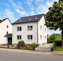 Haus zum Kaufen in Köln 690.000,00 € 194 m²