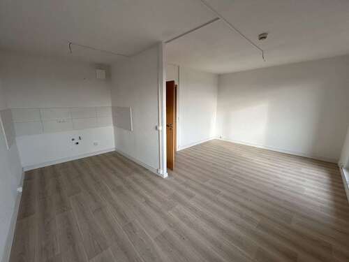 Foto - Wohnung zum Mieten in Wolmirstedt 394,00 € 65.57 m²