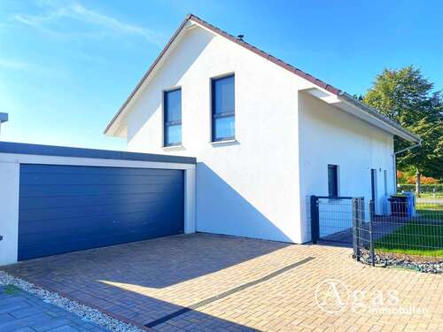 Foto - Haus zum Kaufen in Löbnitz 410.000,00 € 131.4 m²