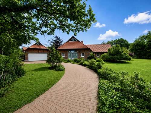 Foto - Haus zum Kaufen in Bad Zwischenahn Ohrwege 720.000,00 € 175.12 m²