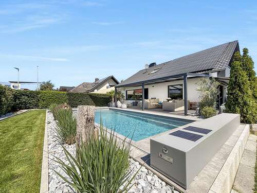 Foto - Haus zum Kaufen in Großostheim 1.065.000,00 € 186 m²