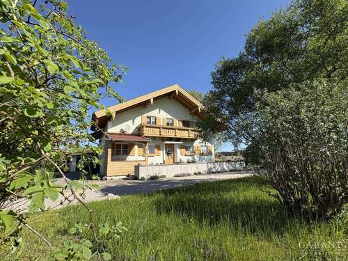 Foto - Haus zum Kaufen in Kirchanschöring 750.000,00 € 210 m²