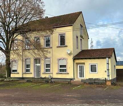 Foto - Haus zum Kaufen in Nalbach 370.000,00 €