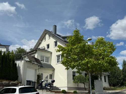 Foto - Haus zum Mieten in Aidlingen 2.900,00 € 187 m²