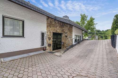 Foto - Haus zum Kaufen in Neuwied 369.000,00 € 127.87 m²