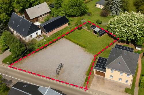 Foto - Grundstück zu verkaufen in Limbach-Oberfrohna 90.000,00 € 800 m²