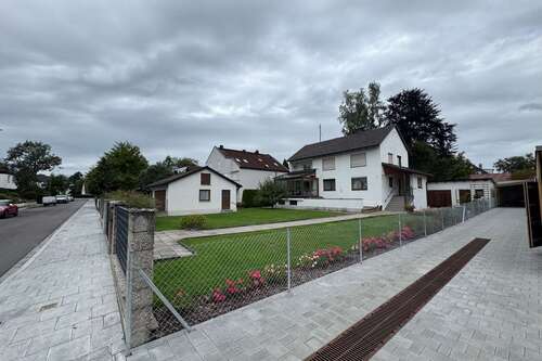 Foto - Grundstück zu verkaufen in Karlsfeld 1.600.000,00 € 852 m²