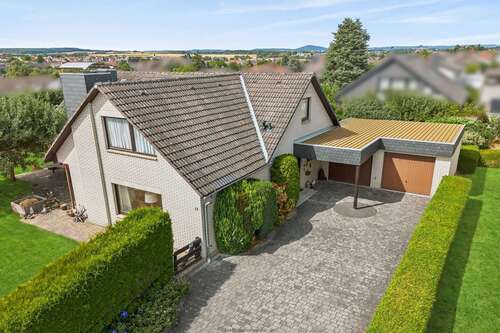 Foto - Haus zum Kaufen in Hüttenberg 475.000,00 € 140.76 m²