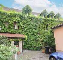 Haus zum Kaufen in Nürnberg 690.000,00 € 235.3 m²
