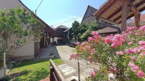 Foto - Haus zum Kaufen in Efringen-Kirchen 675.000,00 € 217.85 m²