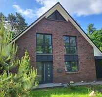 Haus zum Mieten in Buchholz 1.990,00 € 146 m²
