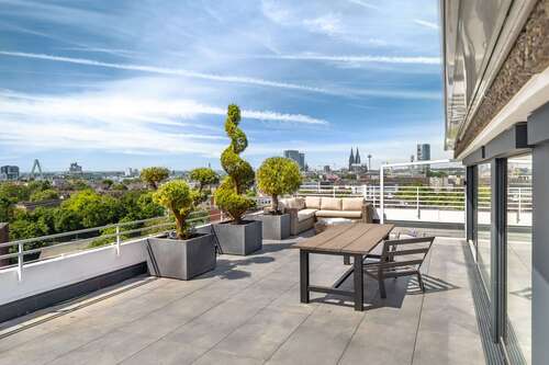 Foto - Wohnung zum Kaufen in Köln Deutz 1.650.000,00 € 250 m²