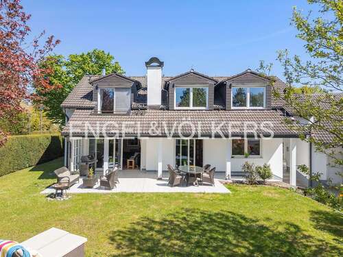Foto - Haus zum Kaufen in Bad Homburg 3.150.000,00 € 344 m²