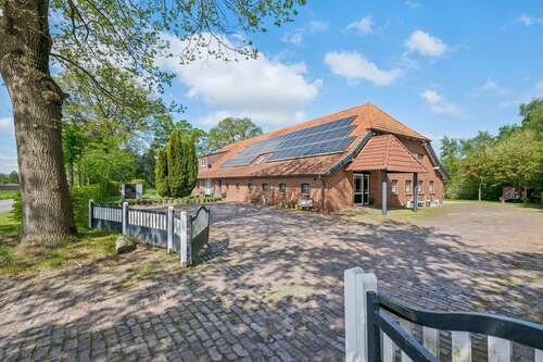 Foto - Haus zum Kaufen in Bockhorn 999.000,00 € 650 m²