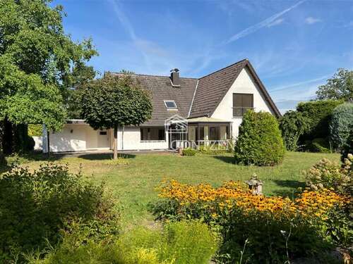 Foto - Haus zum Kaufen in Köln 1.890.000,00 € 263 m²