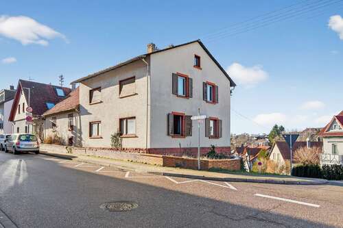 Foto - Haus zum Kaufen in Karlsbad Auerbach 195.000,00 € 153 m²