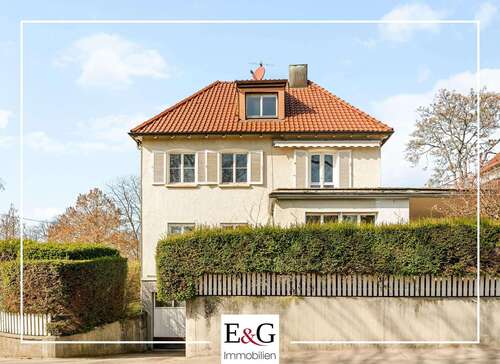 Foto - Haus zum Kaufen in Stuttgart 1.295.000,00 € 202.98 m²