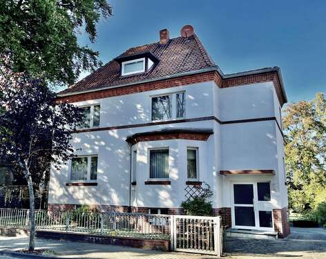 Foto - Haus zum Kaufen in Gifhorn 750.000,00 € 262.15 m²