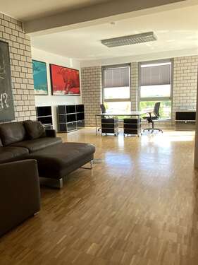 Foto - Büro in Köln 449,00 € 56 m² - 449,00&nbsp;EUR Kaltmiete, ca.&nbsp; 56,00&nbsp;m&sup2;