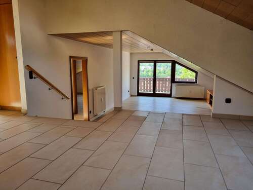 Foto - Wohnung zum Mieten in Wiesbaden 930,00 € 86 m²