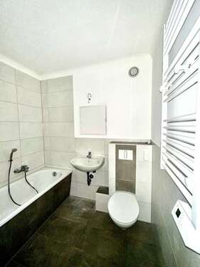 Foto - Wohnung zum Mieten in Oschersleben 370,00 € 60.89 m²