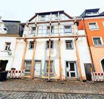 Haus zum Kaufen in Kulmbach 120.000,00 € 500 m²