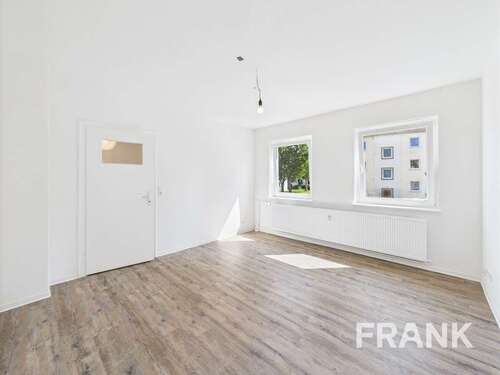 Foto - Wohnung zum Mieten in Heiligenhafen 230,00 € 26.49 m²