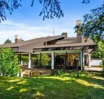 Haus zum Kaufen in Nürnberg - Erlenstegen 1.650.000,00 € 354 m²