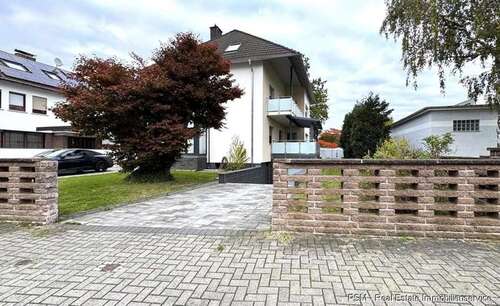 Foto - Haus zum Kaufen in Obertshausen Hausen 749.000,00 € 210 m²