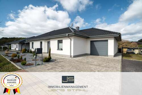 Foto - Haus zum Kaufen in Wesenberg 445.000,00 € 110 m²