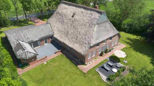 Foto - Haus zum Kaufen in Nortorf 1.100.000,00 € 520 m²