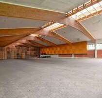 Halle in Rees 899.900,00 € 1500 m²