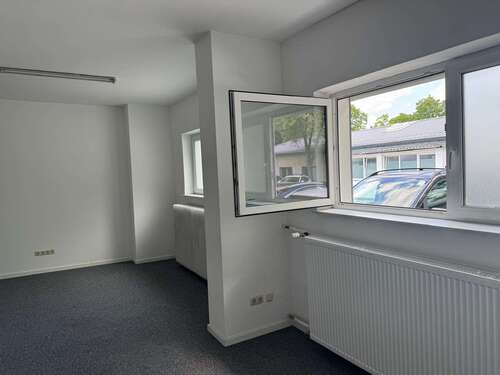 Foto - Halle in München 2.100,00 € 183.2 m²