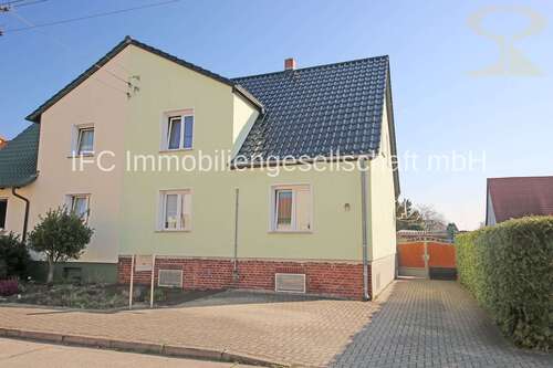 Foto - Haus zum Kaufen in Dessau-Roßlau 180.000,00 € 110 m²