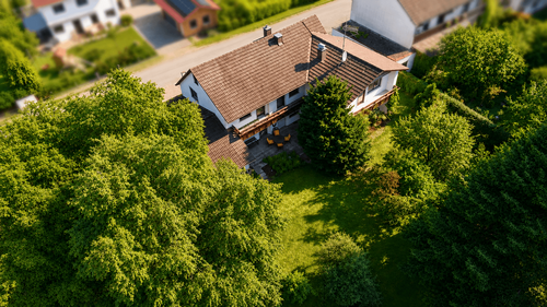 Foto - Haus zum Kaufen in Jengen 579.000,00 € 208 m²
