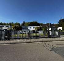 Haus zum Kaufen in Springe 675.000,00 € 320 m²