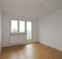 Wohnung zum Mieten in Halle (Saale) 326,94 € 60.77 m²