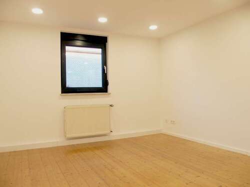 Foto - Haus zum Mieten in Hösbach 1.500,00 € 147 m²