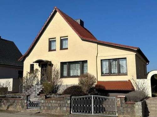 Foto - Haus zum Kaufen in Güstrow 238.000,00 € 120 m²