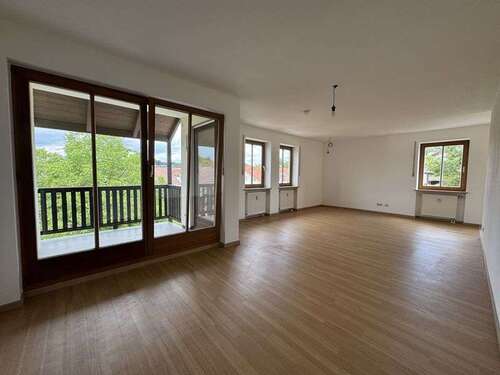 Foto - Wohnung zum Mieten in Bad Endorf 830,00 € 65.3 m²