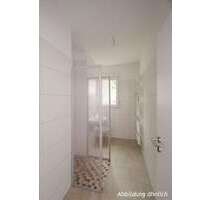 Wohnung zum Mieten in Halle (Saale) 351,25 € 60.77 m²