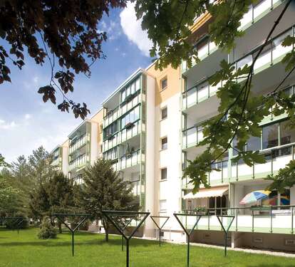 Foto - Wohnung zum Mieten in Magdeburg 403,34 € 57.62 m²