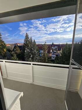 Foto - Wohnung zum Mieten in Halle (Saale) 382,18 € 60.76 m²