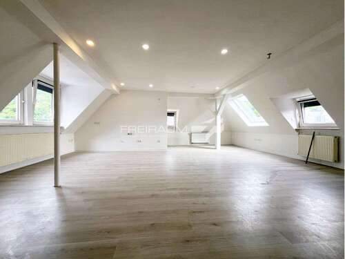Foto - Wohnung zum Mieten in Neunkirchen 1.200,00 € 132.28 m²